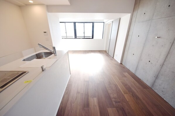 プライマルフロント錦糸町の物件内観写真